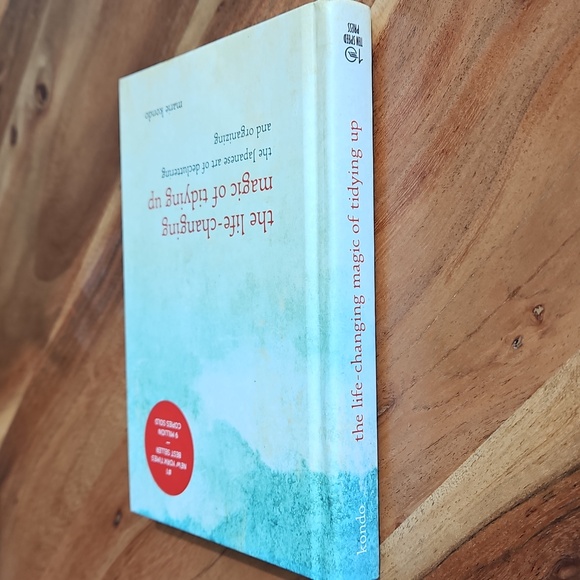 The Life Changing Magic Of Tidying Up by Marie Kondo - Picture 8 of 10